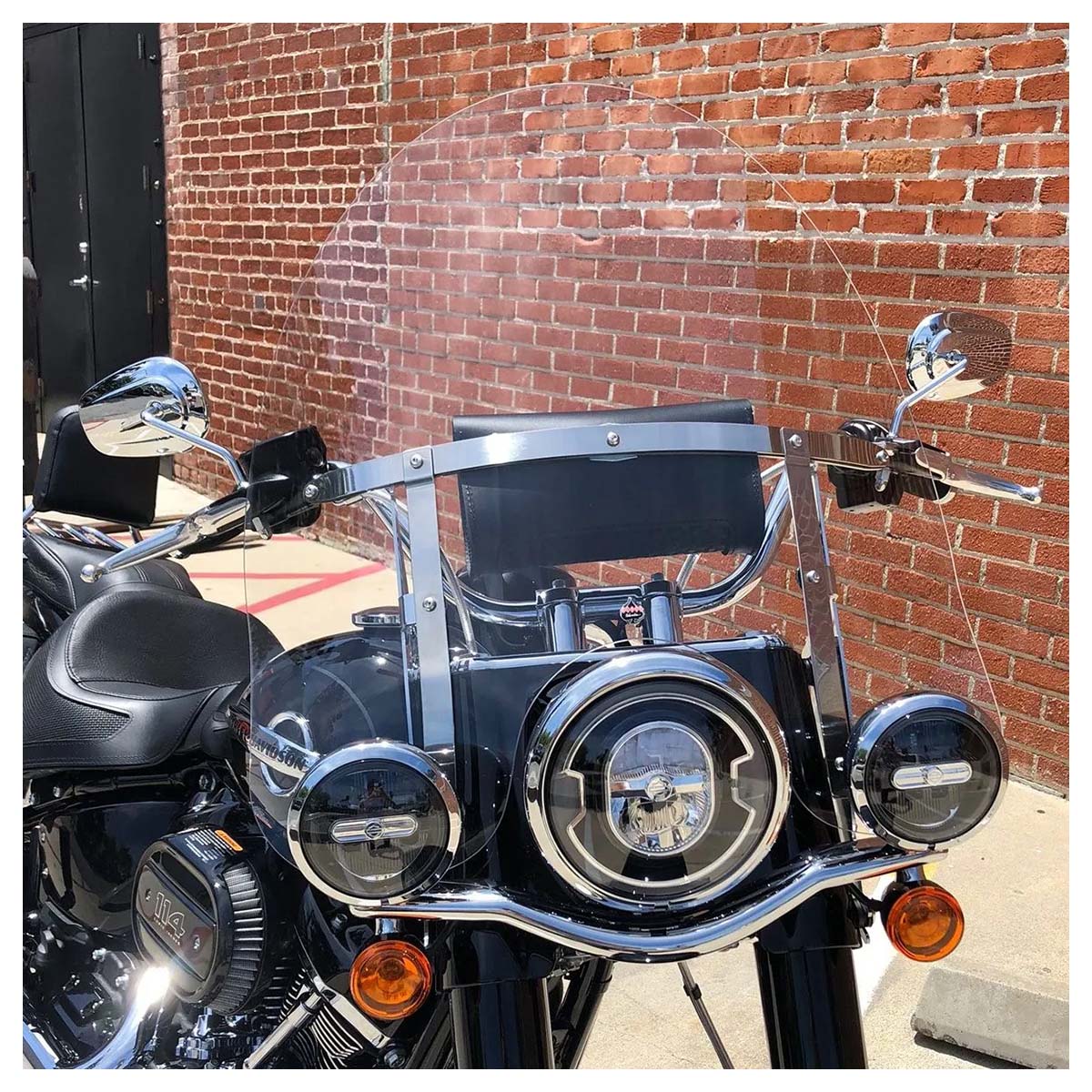 klock_20werks_20billboard_20flare_20for_20h-d_202018-current_20softail_20clear_0634bc2d-a3ec-452a-bd3c-80cf4217bd6f.jpg