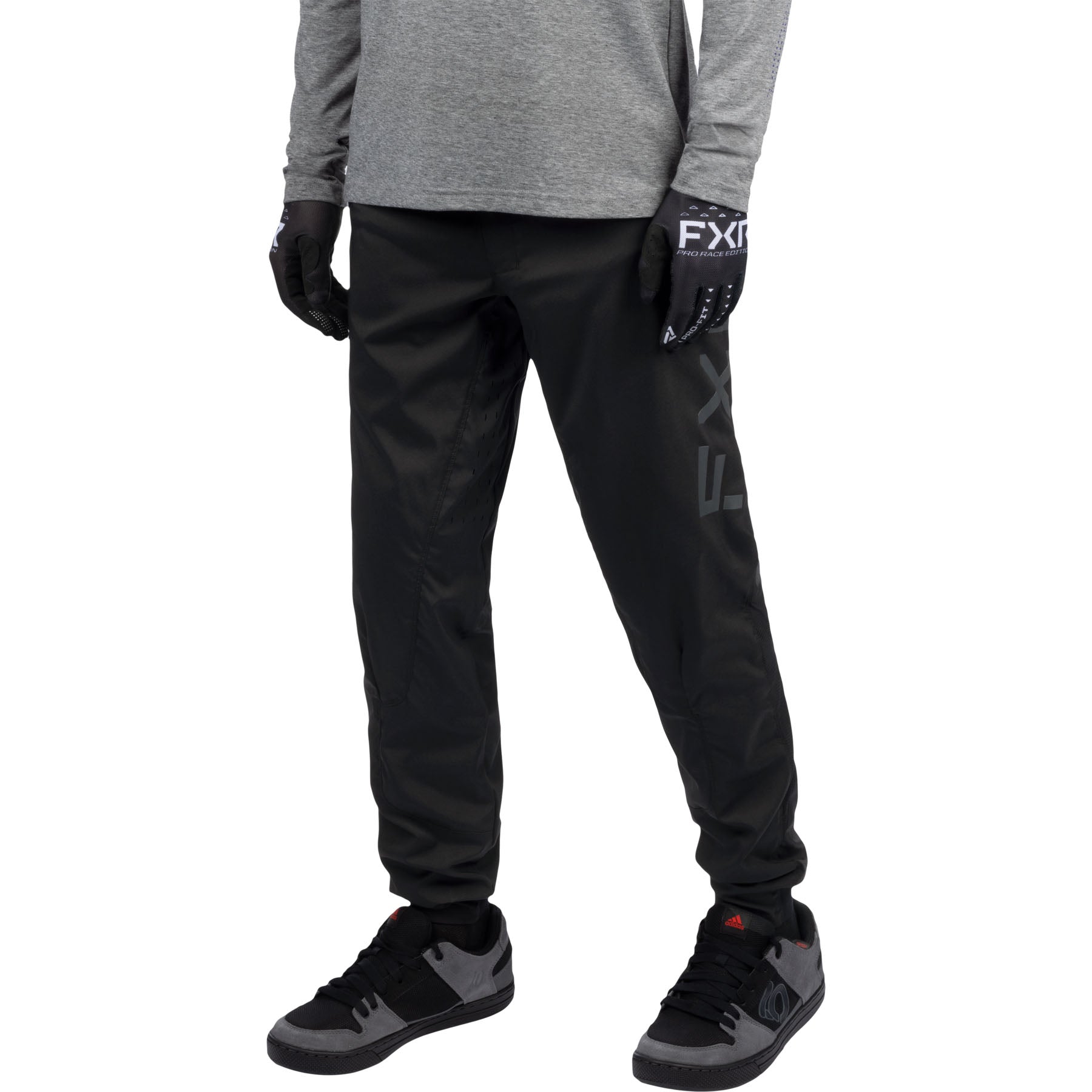revomtb_pant_m_black_222176-_1000_front.jpg